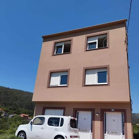 شقة Carballo Ezaro دومبريا
